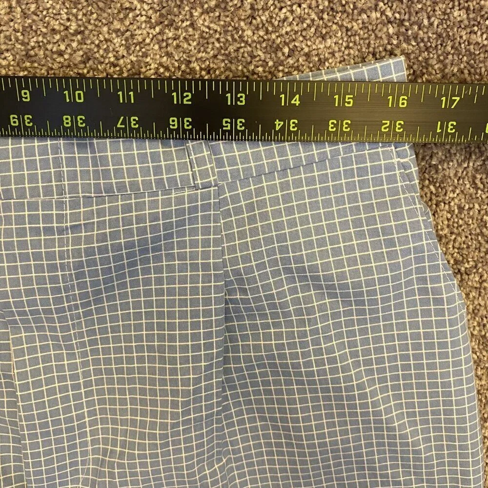 Symmetry Men's Vintage Pleated Chino Shorts Size 34 Light Blue White Pockets GUC